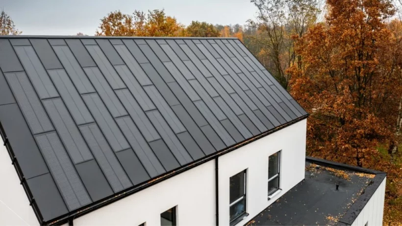 Realizarea acoperișului fotovoltaic integrat SOLROOF în Boleslawek